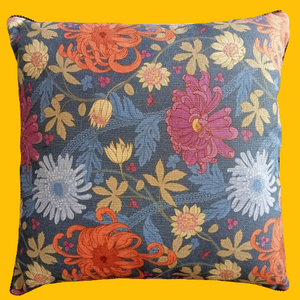 Printed Vintage Style Floral Cushion 50x50cm