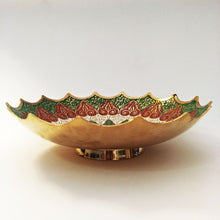 Load image into Gallery viewer, Brass Fruit Bowl Lrge
